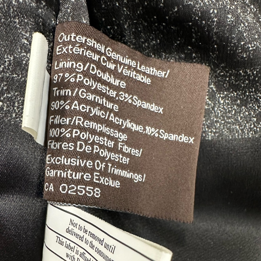 Danier Leather Beautiful Jacket - image 8